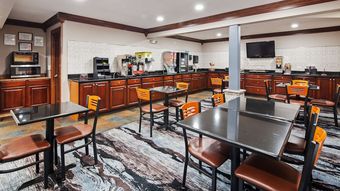 Surestay Hotel By Best Western Cedar Rapids