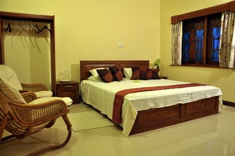 Hotel Serene Villa