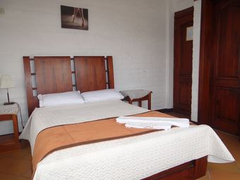 Hotel Hoster�a Imperio Real
