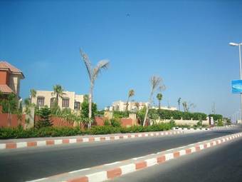 House With 5 Bedrooms In Markaz Al Alamein, With Pool Access, Enclosed Garden And Wifi - 700 M From The Beach