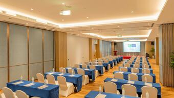 Hotel Holiday Inn Express Linyi Riverside