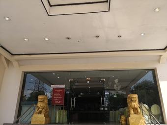 Hotel Cl Garden Inn