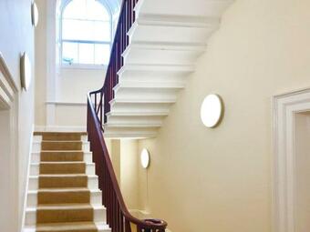 Carr View Hall Apt 3
