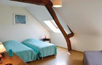 Three-bedroom Holiday Home In Chigny