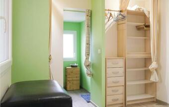 Three-bedroom Holiday Home In Quettreville-sur-sien.