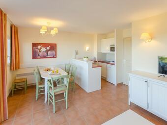 Apartamento Comfortable Studio Located In Authentic Provencal Village