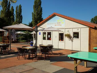 Neat Mobile Home With Porch, In The Nature Outside Of Paris