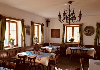 Hotel Wirtshaus Oberbachern