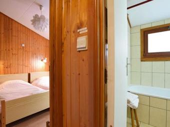 Holiday Home La Clairiere Tenneville