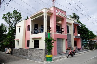 R&e Bed & Breakfast