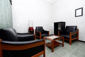 Hotel Oyo 1843 Cahya Nirwana