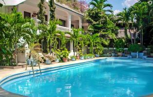 Le Plaza Hotel