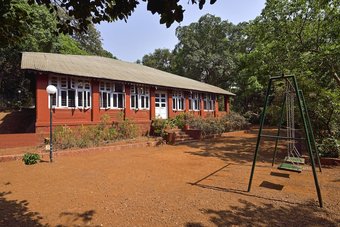 Hotel Radha Cottage