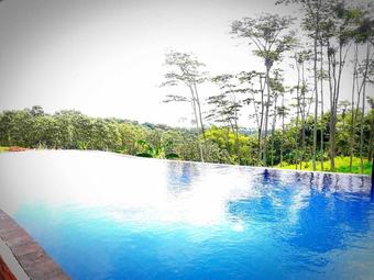 Hostal Royal Caravan Hotel Trawas