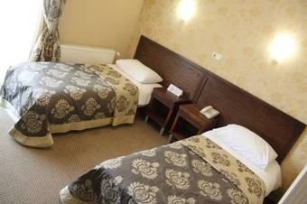Hotel Kamelot