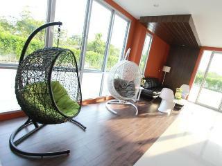 Trendy Hotel