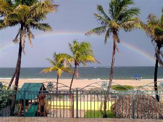 Hotel Ebb Tide Resort