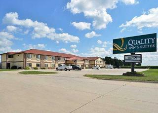 Hotel Quality Inn & Suites
