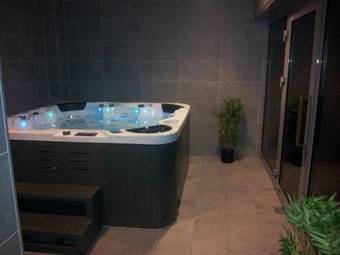 Ocean Hotel