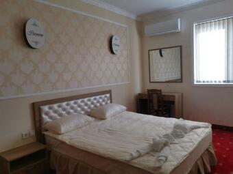Hotel Grand Harmony
