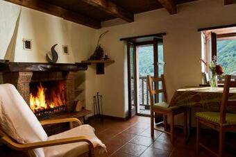 Wild Valley Romantic Escape