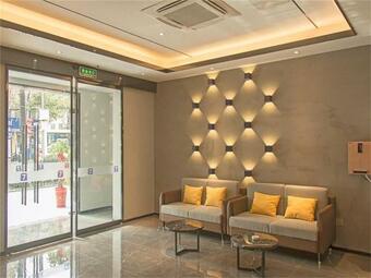 Hotel 7days Premium Zaozhuang Qunshan Road Central Square Branch