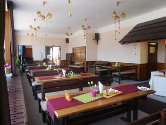 Hostal Penzion A Restaurace Na Hv?zd?