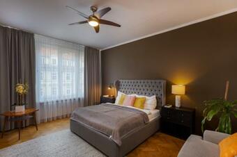 Deluxe Apartment In Old Town By Prague Days