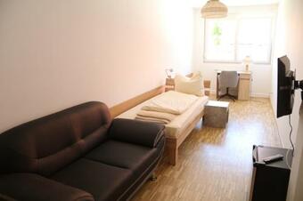 Hostal Pension Isartal