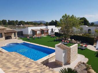 Hotel Artmonia