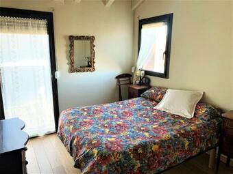 Bourg Madame III