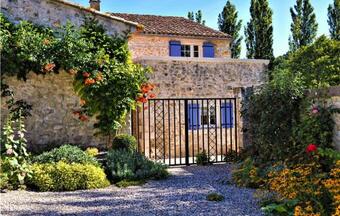 Beautiful Home In Lussan With Wifi And 3 Bedrooms