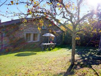 G�te Saint-didier-sur-rochefort, 3 Pi�ces, 4 Personnes - Fr-1-496-12