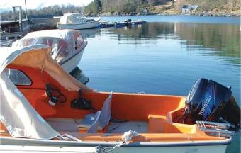 Holiday Home Hatlestrand Hatlestrandsvegen II