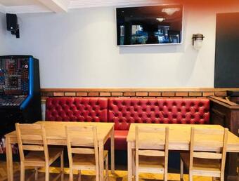 The Six Bells Hotel