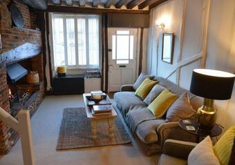 3 Tudor Cottage