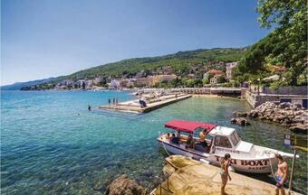 Amazing Home In Ruzici With Outdoor Swimming Pool, Wifi And 3 Bedrooms