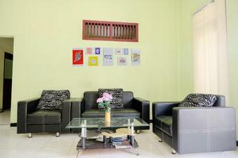 Hotel Oyo Life 2508 Alba Suites Homestay