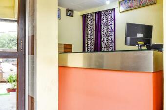 Spot On 67663 Hotel Maharaja