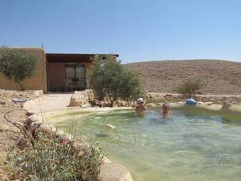 Lodge Midbara