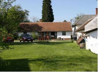 Hostal Cs�rg? Vend�gh�zak