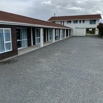 Helensborough Motor Inn
