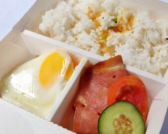 Hotel Reddoorz Plus @ Kamuning Quezon City
