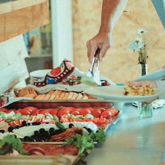 Ursa Mica Glamping Resort