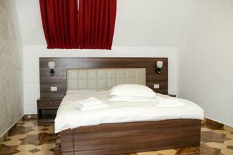 Hotel Corina