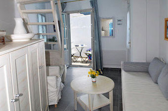 Anthousa Hotel