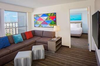Hotel Hyatt House Across From Universal Orlando Resort