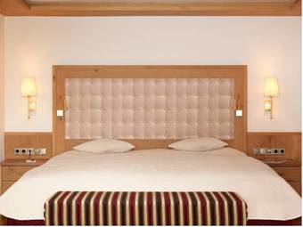 Hotel Z�rserhof