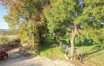 Two-bedroom Holiday Home In Saint Pierre De La Fag