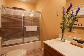 Legacy Hideaway